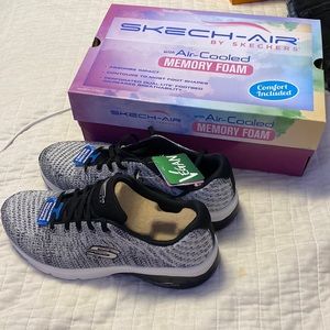 Brand New Sketchers